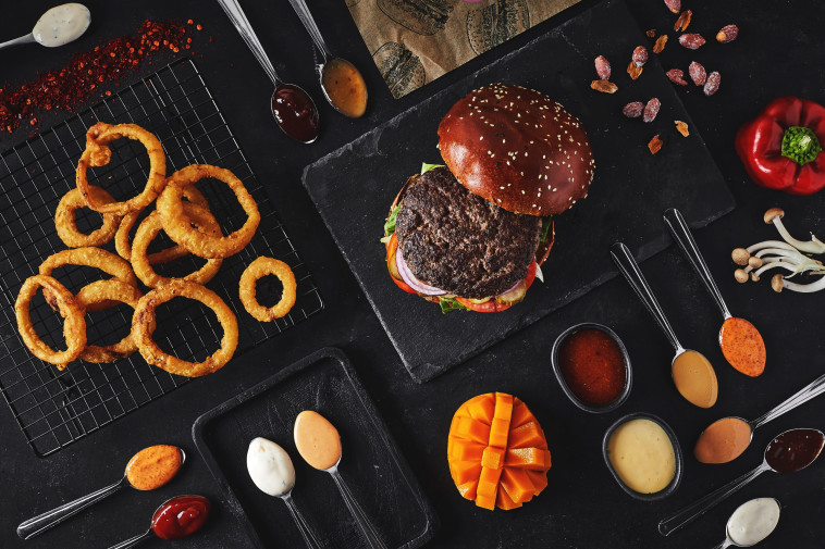 רשת מוזס שופ חוגגת את המונדיאל במגוון מנות במחירים מיוחדים