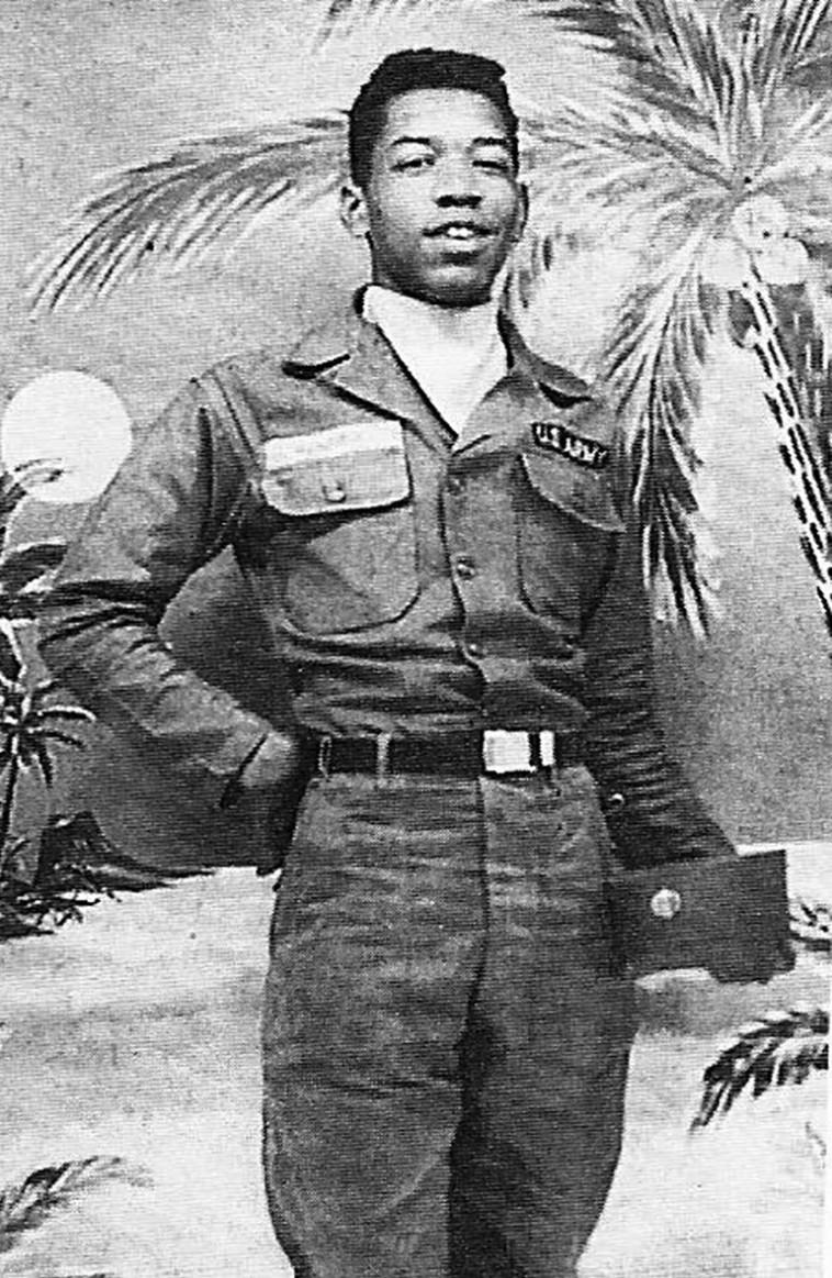 ג'ימי הנדריקס בשירותו הצבאי 