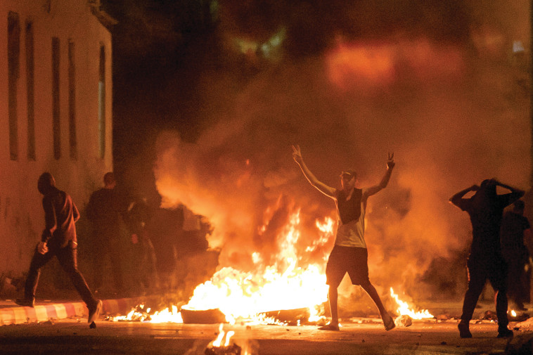מהומות ברמלה במבצע שומר חומות