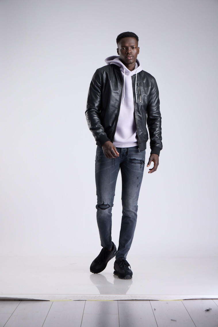 ז'קט עור, לי קופר. מחיר: 1,199.90 שקלים