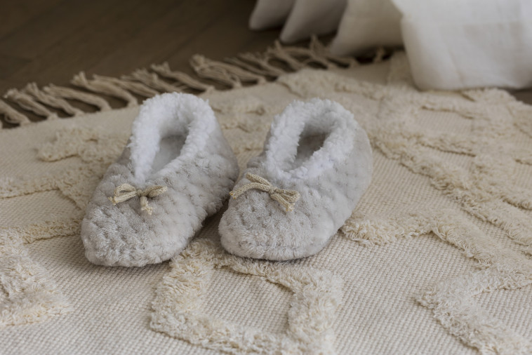 נעלי בית של FOX HOME