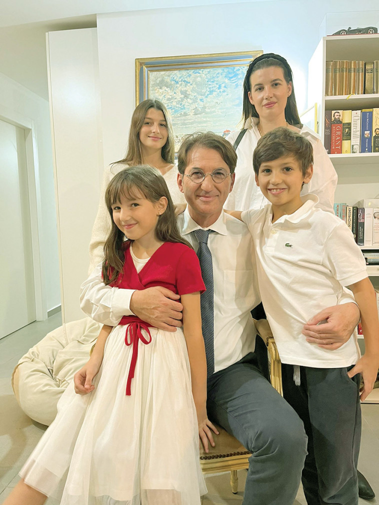 בועז ביסמוט והמשפחה 