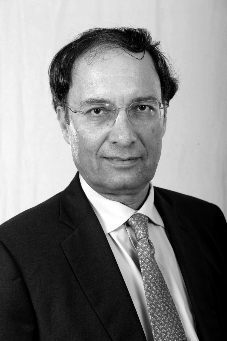 עו''ד דוד חודק