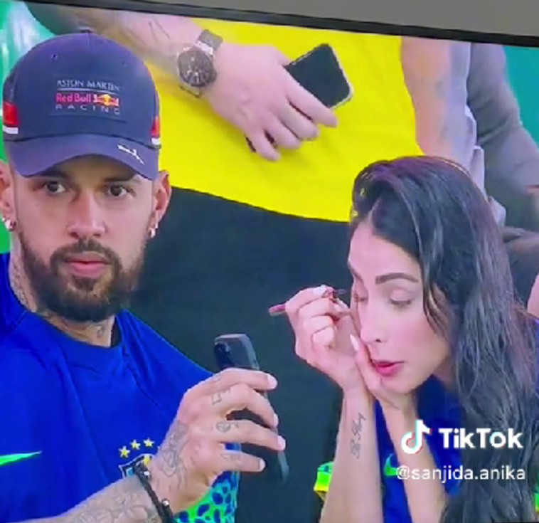 הרגע שהמצלמה התמקדה בזוג האוהדים