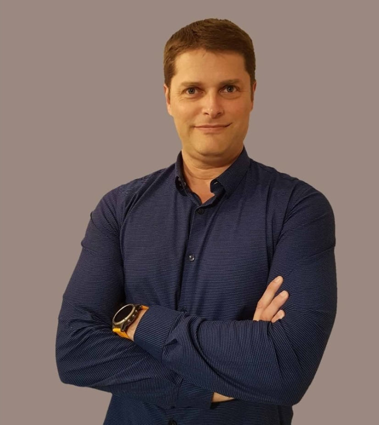 ד''ר אלעד ברקוביץ'