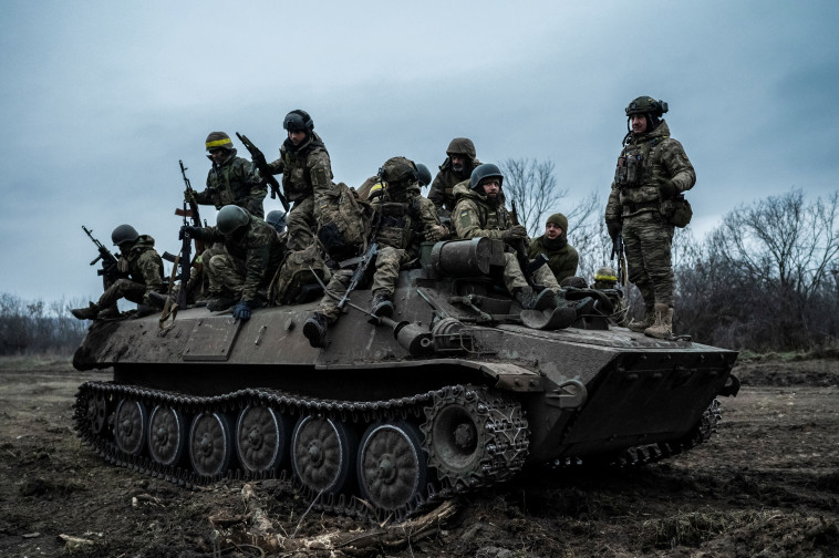 הצבא האוקראיני (צילום: REUTERS/Viacheslav Ratynskyi)