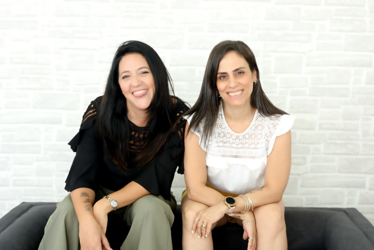 שני שפיצר ושיר וישניה - ביזנס שואו