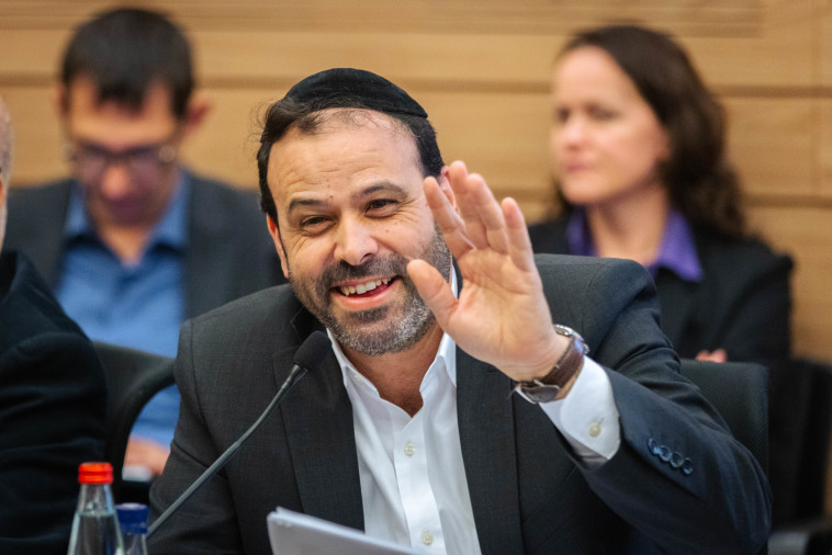 ינון אזולאי