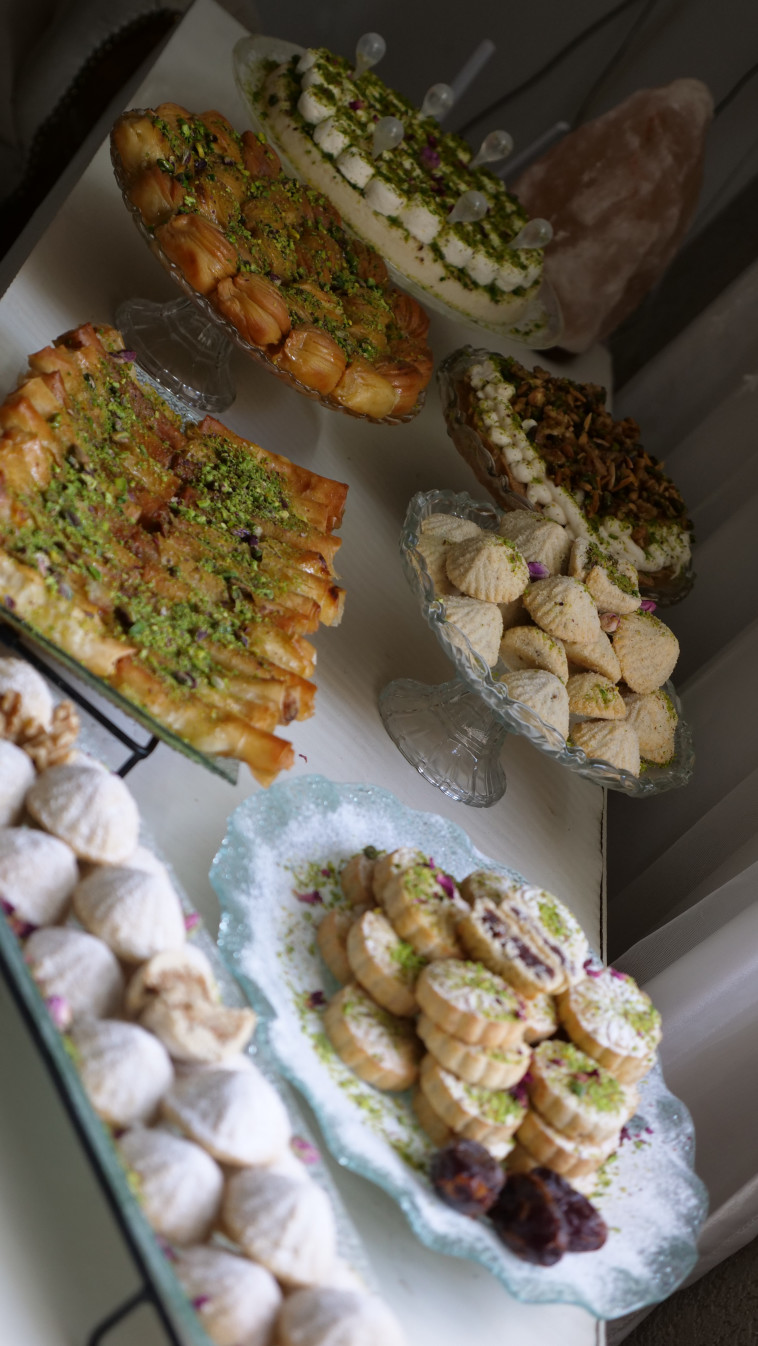 נוהאד ביסאן, sweet moments