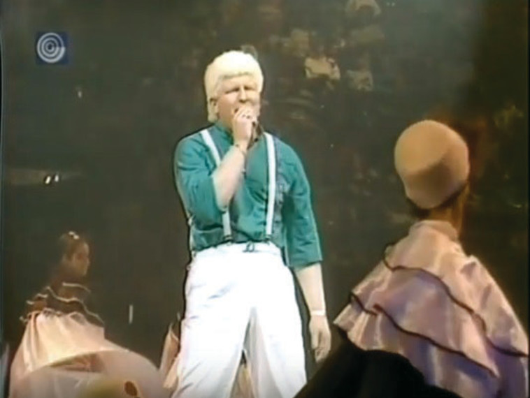 אלי לוזון ב-1987