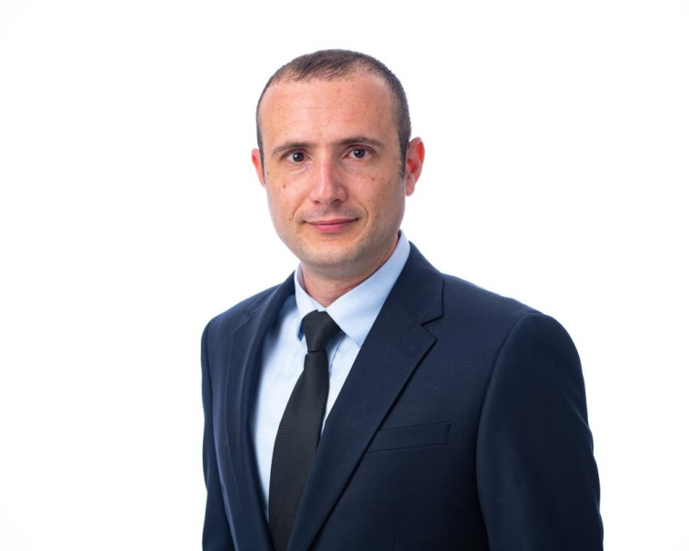 רו''ח ועו''ד יונתן גדלוב