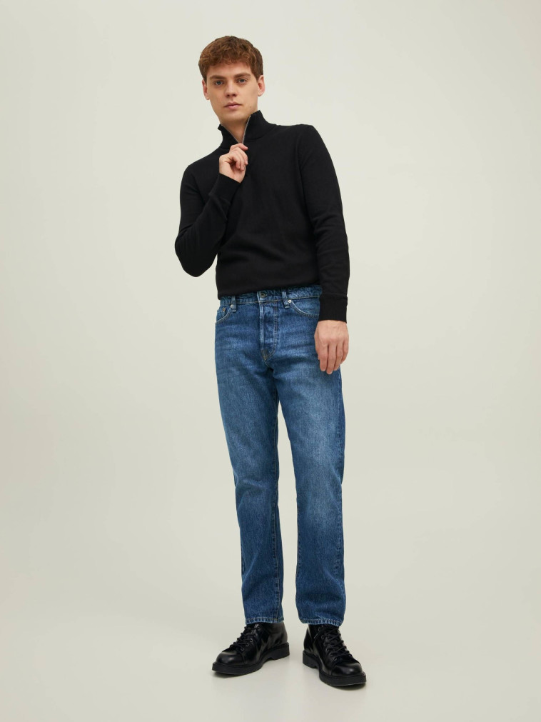ג'ינס בגזרה רחבה, JACK AND JONES לטרמינל X. מחיר: 299.90 שקלים (צילום: יח''צ)