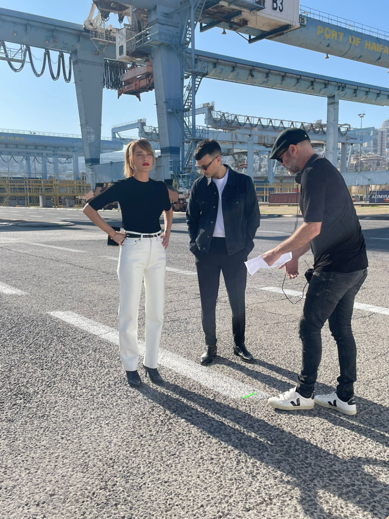 אסי עזר, רותם סלע