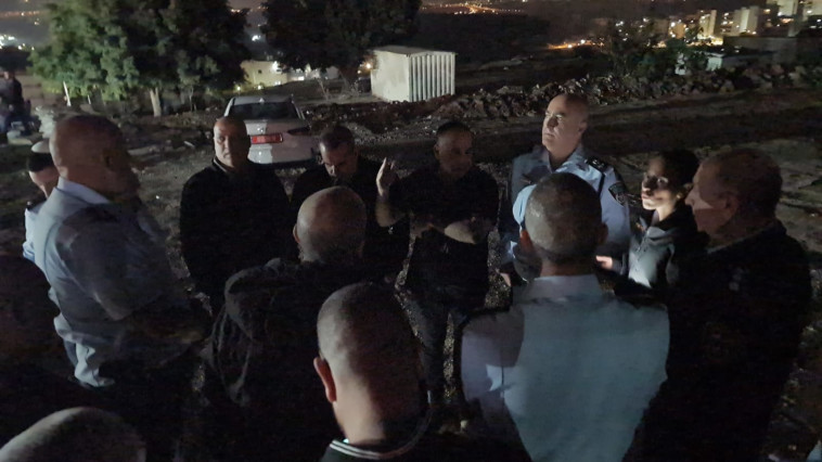 מפכ''ל המשטרה בזירת הרצח בנצרת