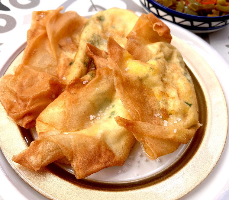 כיסני בריק עם ביצת עין / בּוּרִיקָה