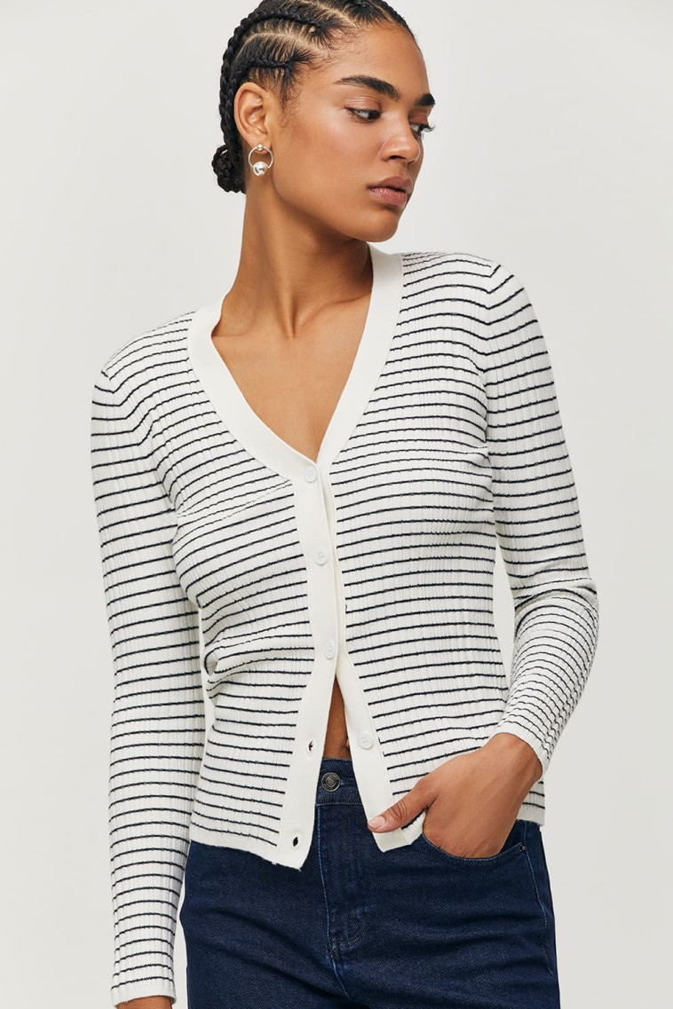 PlanB - קרדיגאן - 330 שקלים, ג'ינס - 350 שקלים