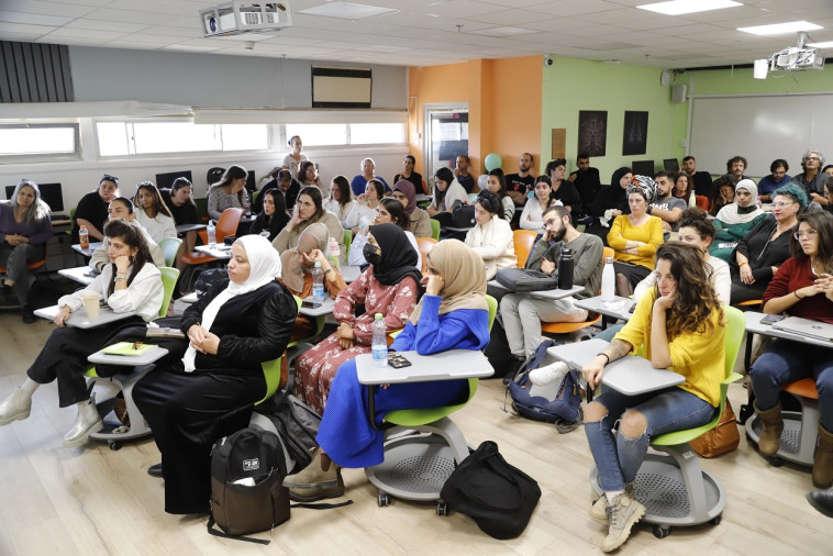 האקתון ''מובילים שינוי''