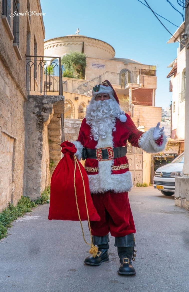 סנטה קלאוס בנצרת  (צילום: Jamal Kiwan)