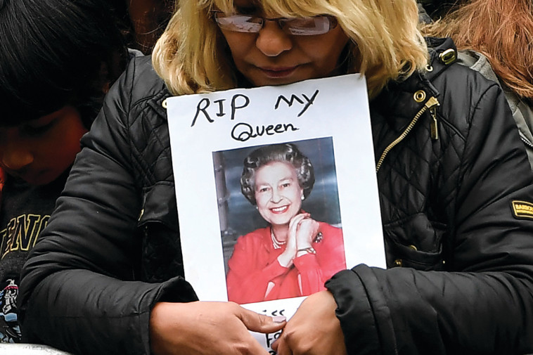 לווית המלכה אליזבת השנייה