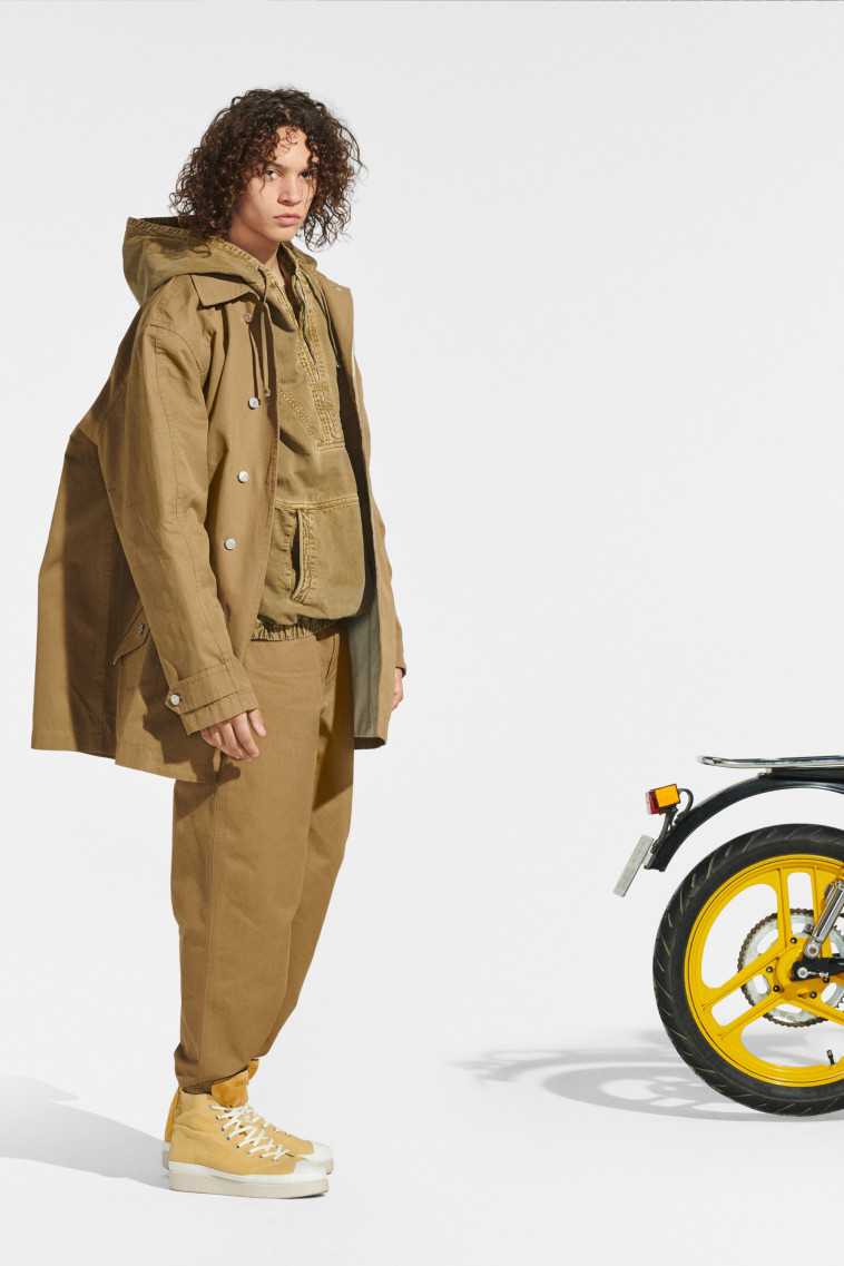 קו הגברים של איזבל מארה ל- FACTORY 54