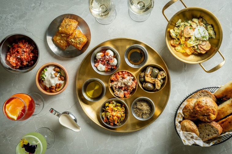 תפריט ירדני בחצר גולדמן