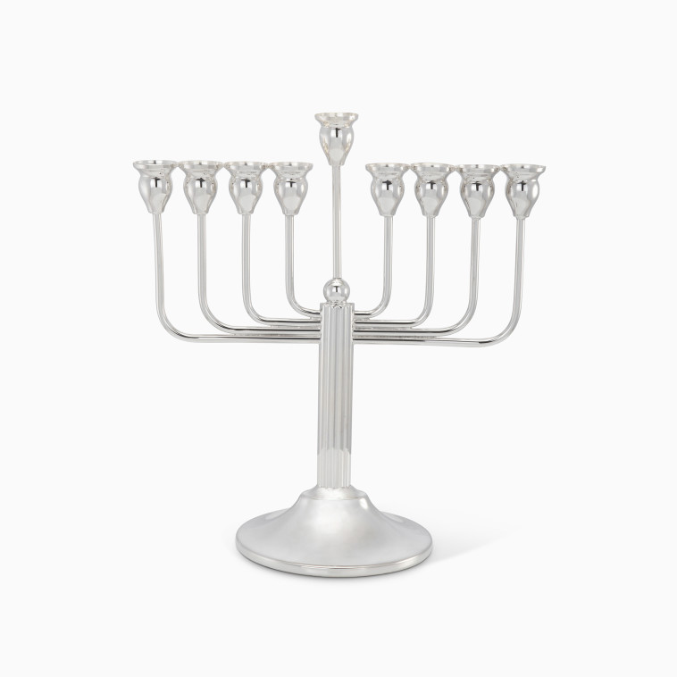 חנוכיית יונייטד. הצורפים