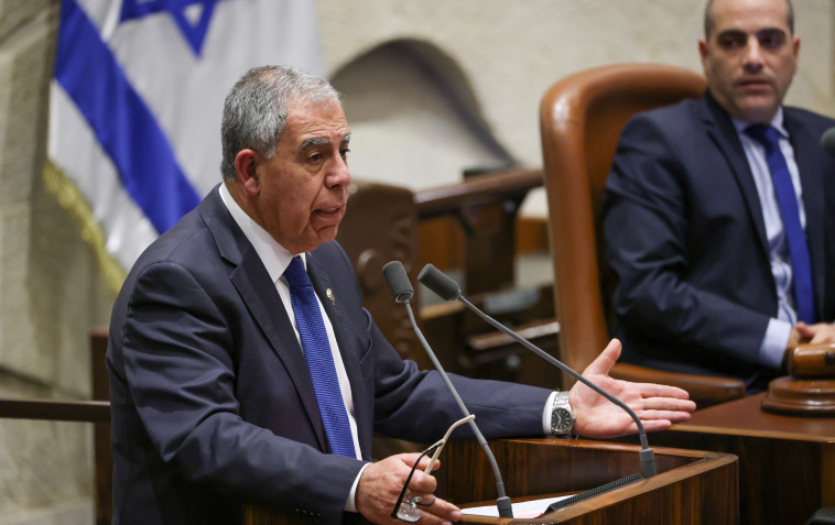 מיקי לוי במליאת הכנסת