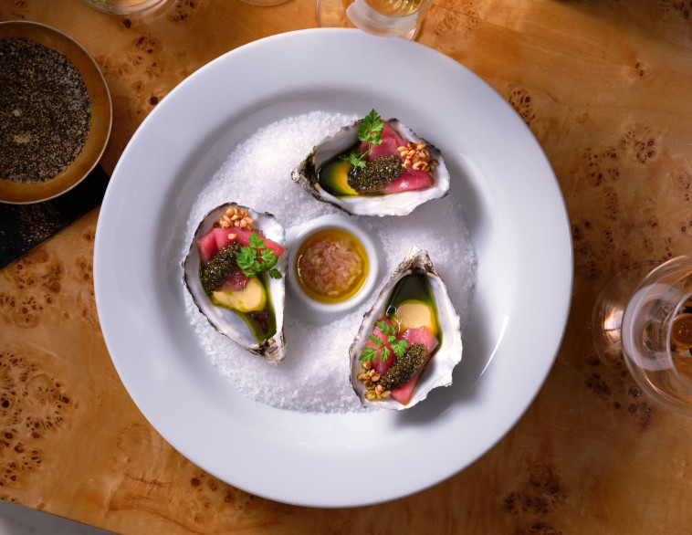 אוייסטרים במסה