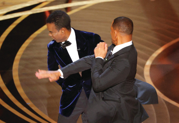 Will Smith contradicts (Photo: Reuters)