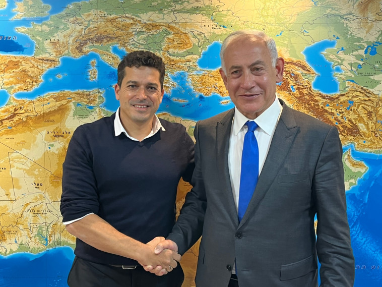 בנימין נתניהו, עמיחי שיקלי