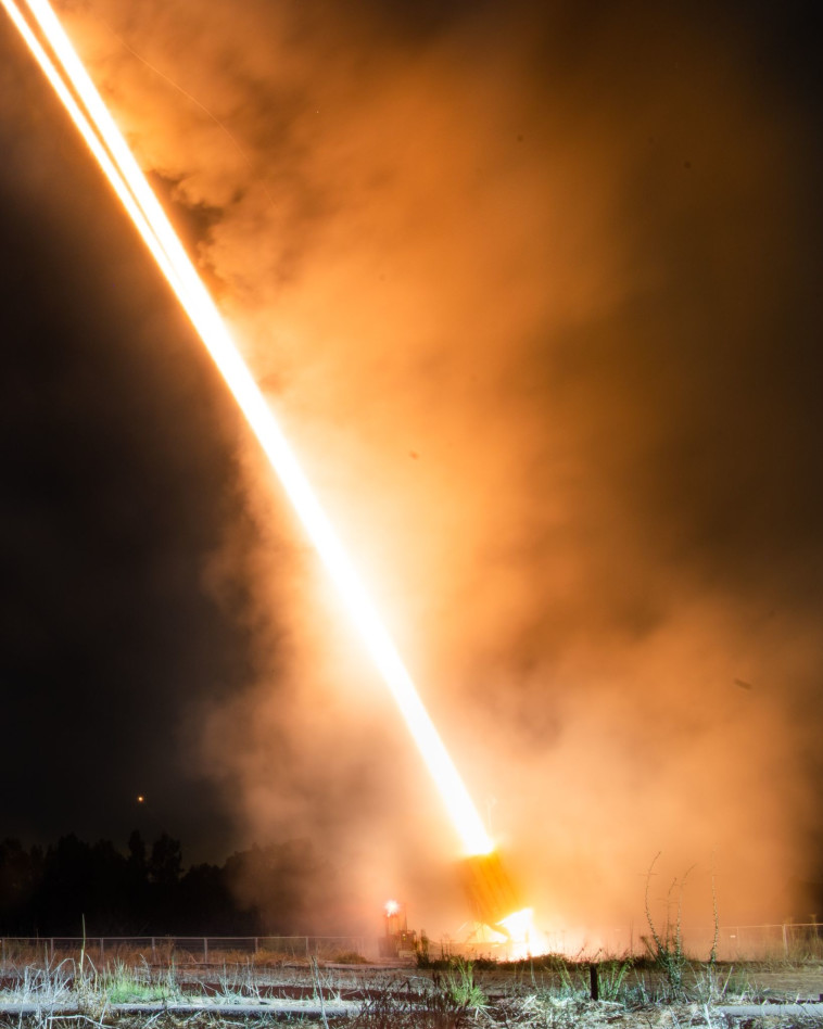 מבצע ''עלות השחר'', ארכיון