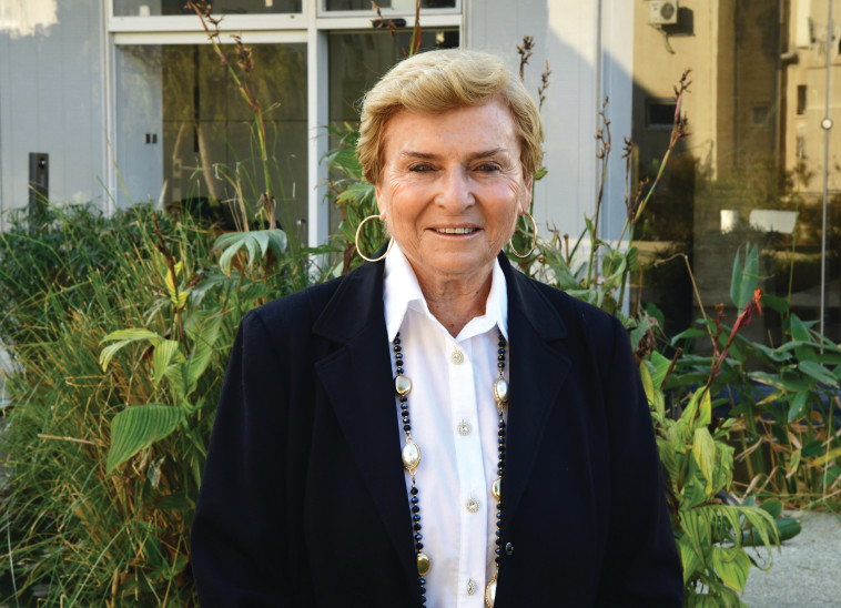 גילה פינקלשטיין 