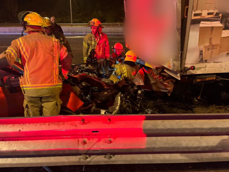 זירת התאונה בכביש 6