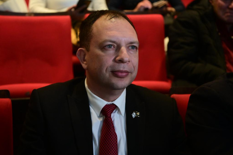 ח''כ ולדימיר בליאק בכנס להגנה על החינוך הממלכתי