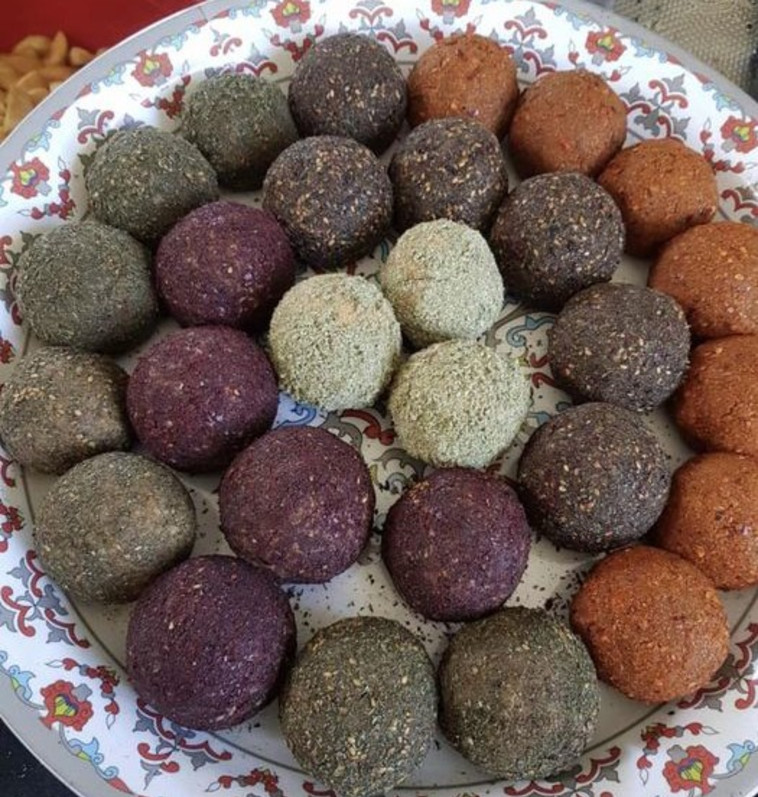 השנקליש המעולה של מונא. כפר רג'ר