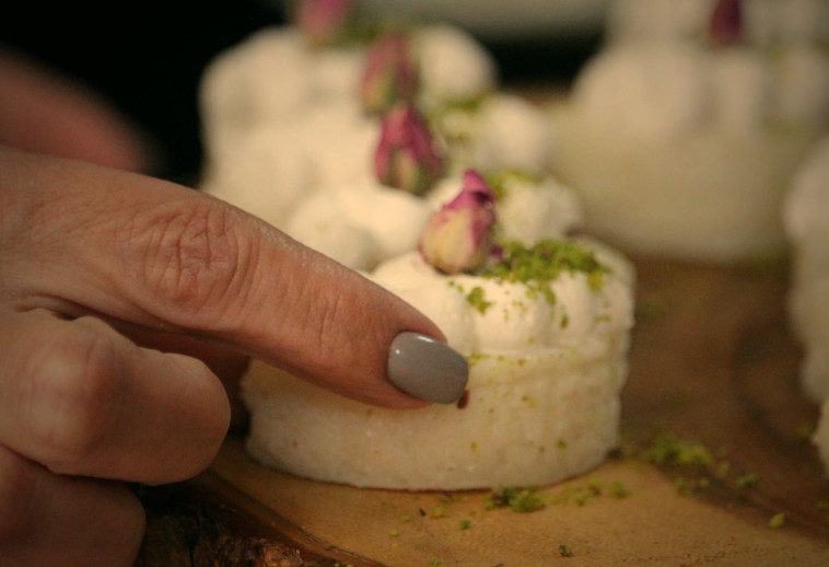 כזה ועכשיו! ממתקי ח'טיב בכפר רג'ר
