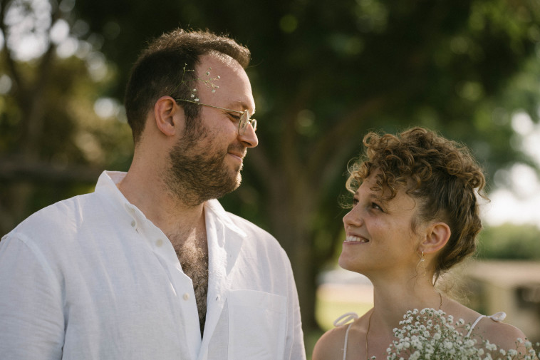 נועם עם בת זוגו, מיקה