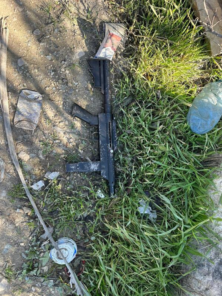 הנשק שאותר על המחבל מחלחול