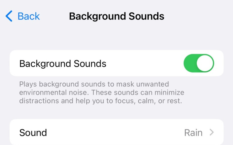 הפעלת רעשי הרקע באייפון