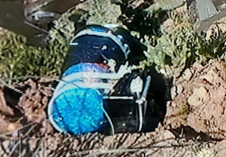 מטען החבלה שנתפס אצל אחד מאנשי דומרני באשקלון (צילום: דוברות המשטרה)
