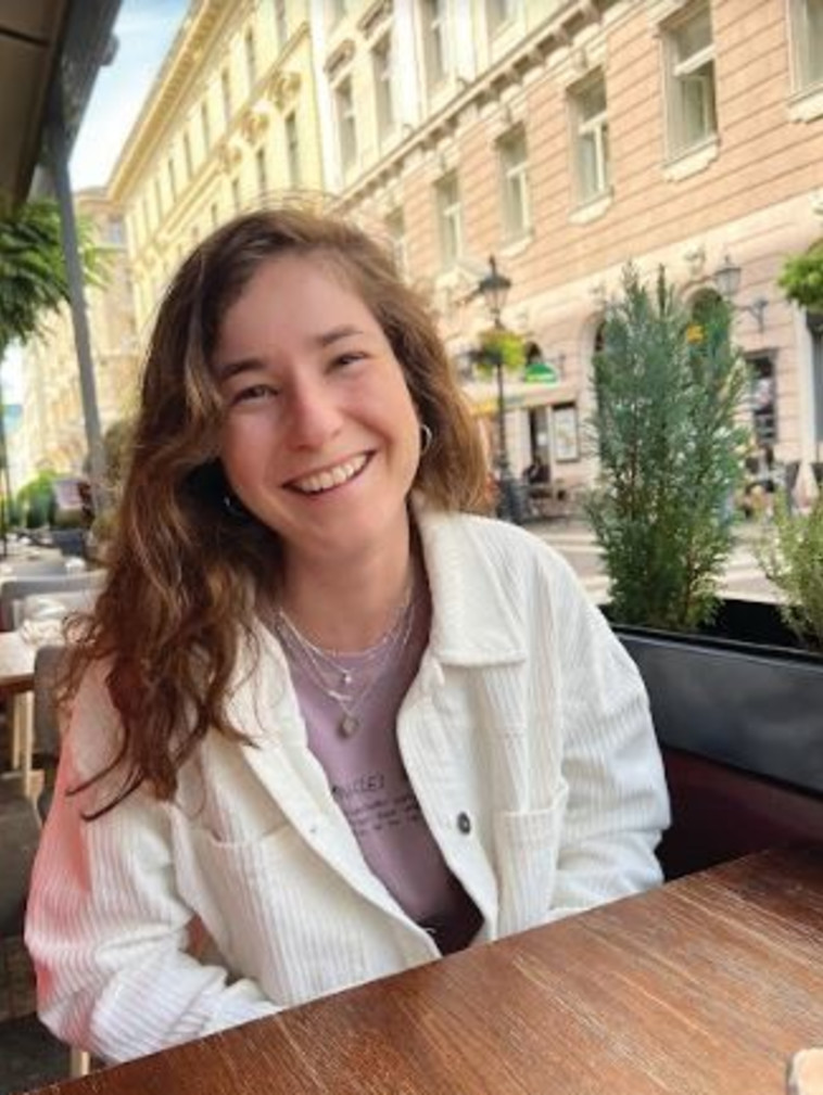 שרון נחשוני