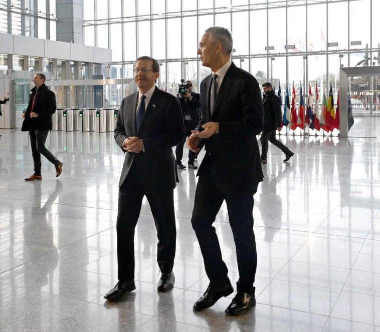 הנשיא הרצוג ומזכ''ל נאט''ו ינס סטולטנברג