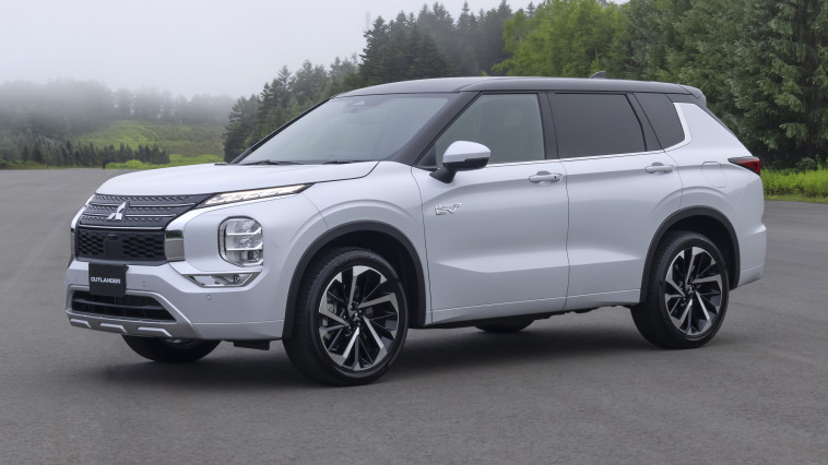  מיצובישי אאוטלנדר