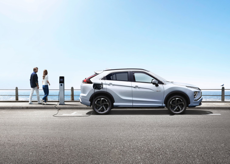 מיצובישי אקליפס קרוס