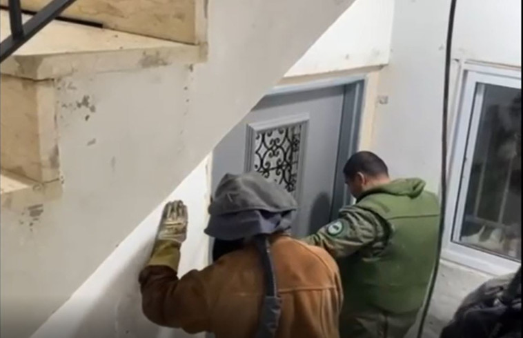 איטום בית המחבל שביצע את הפיגוע בנווה יעקב 