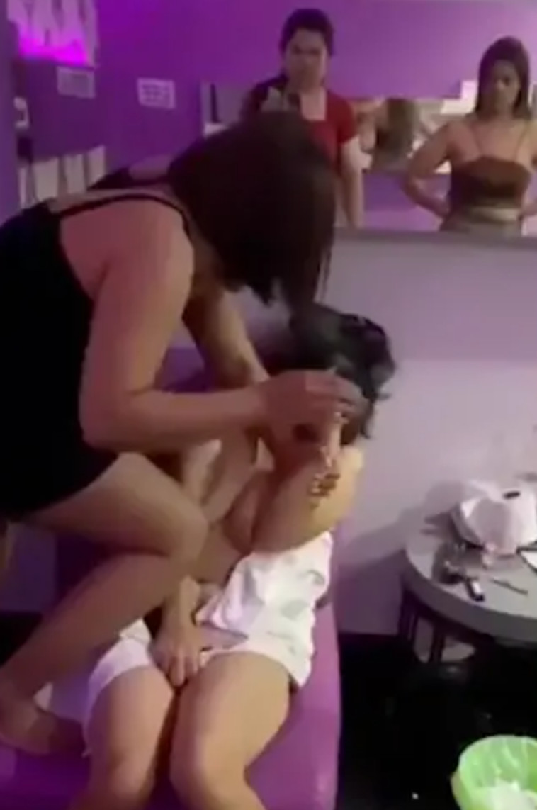 גברת, בפעם הבאה תפני לבעלך