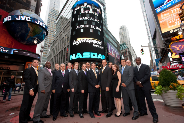 יורם ברזני בנאסד''ק, ארה''ב      