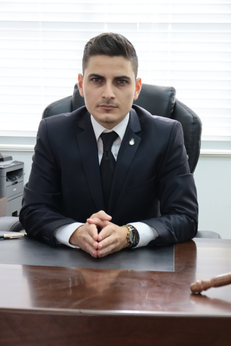 עורך הדין יאיר בן שטרית