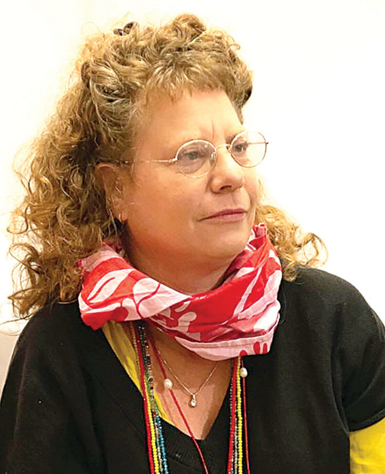 מוריה שלומות