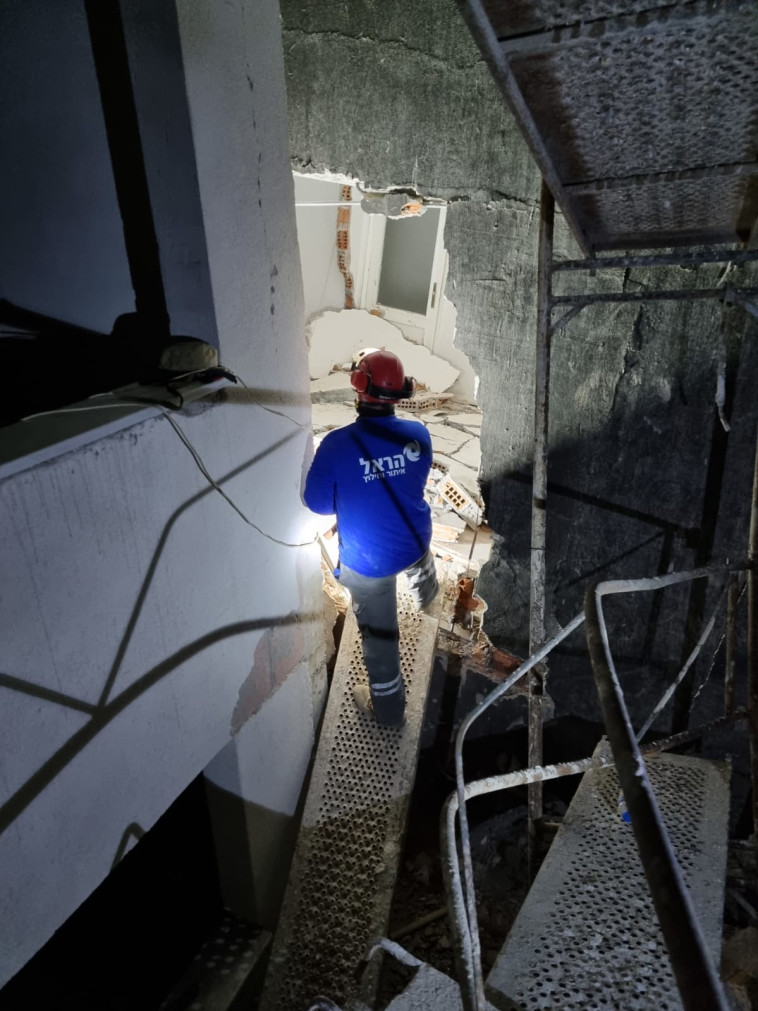 ניסיונות החילוץ של ראש הקהילה היהודית באנתקיה